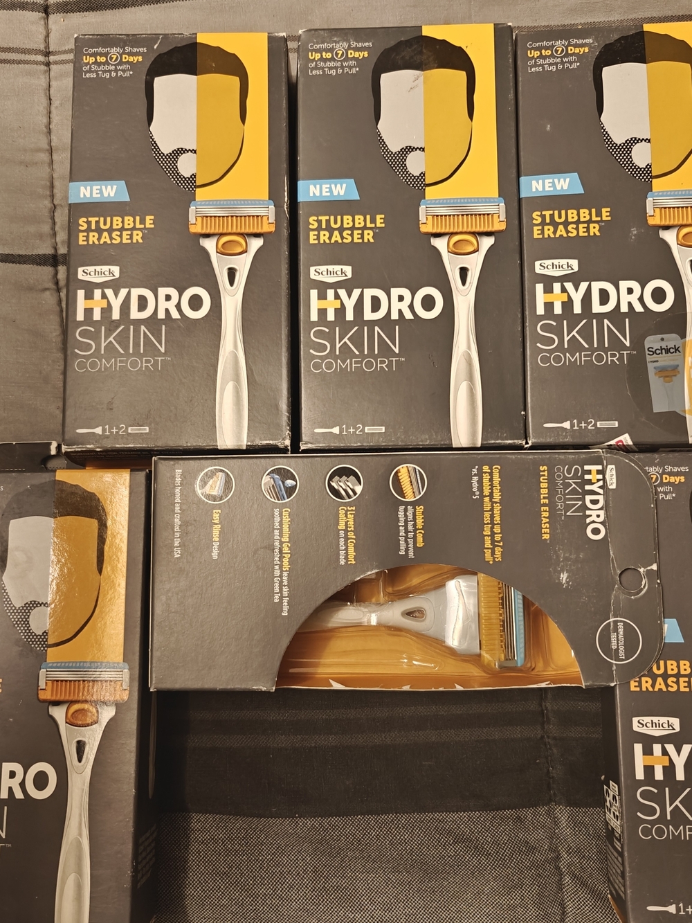 Schick Hydro Skin Comfort Stubble Eraser Razor